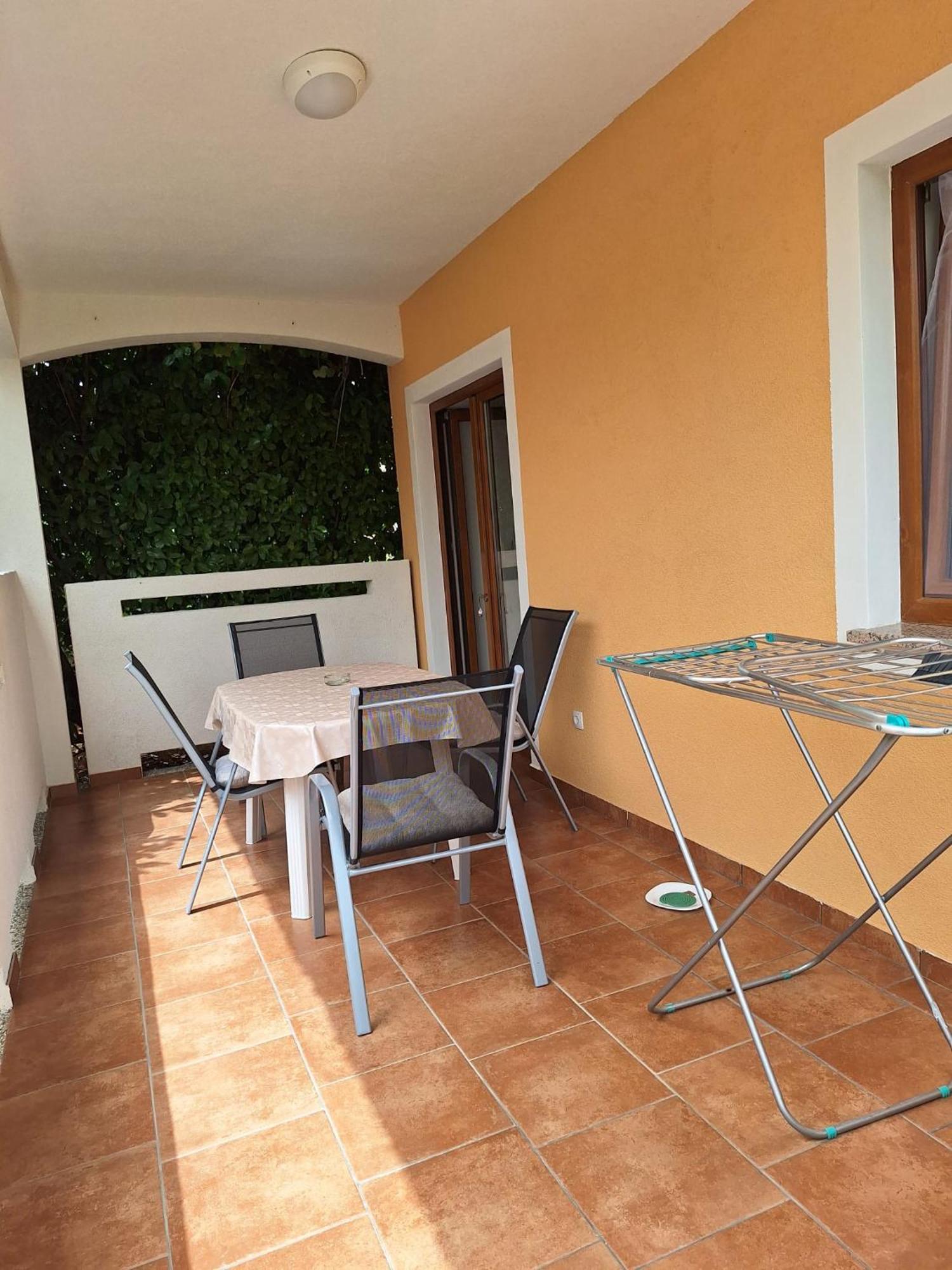 Apartman Paola Apartment Malinska Exterior photo